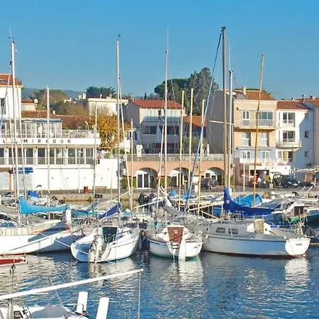 Daire F3 Jardin, Parking, Terrasse A 80 M De La A Cyr Sur