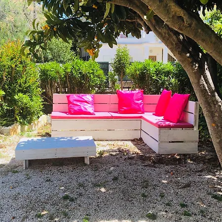 F3 Jardin, Parking, Terrasse A 80 M De La A Cyr Sur *