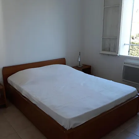 Daire F3 Jardin, Parking, Terrasse A 80 M De La A Cyr Sur Les Lecques